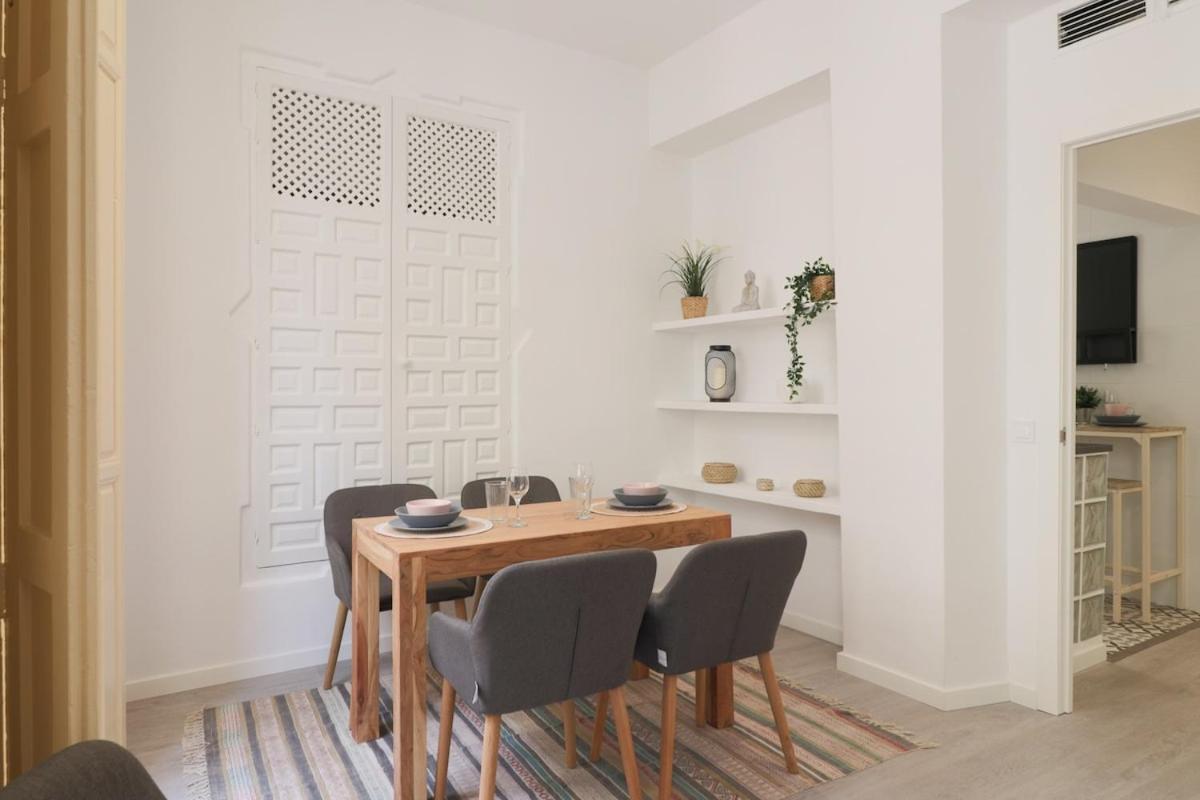 C93 - Trendy Two Bedrooms In Ollerias 말라가 외부 사진