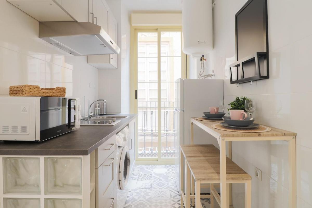 C93 - Trendy Two Bedrooms In Ollerias 말라가 외부 사진